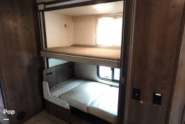 2020 Coachmen Freelander 31BH, $ 49,000