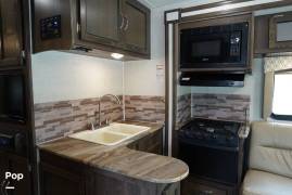 2020 Coachmen Freelander 31BH, $ 49,000