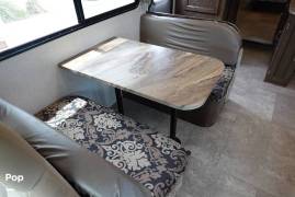 2020 Coachmen Freelander 31BH, $ 49,000