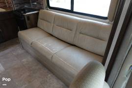 2020 Coachmen Freelander 31BH, $ 49,000