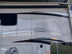 2023 Jayco Pinnacle 36FBTS, $ 60,000