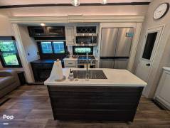 2022 Jayco North Point 310RLTS, $ 40,900