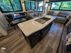 2022 Jayco North Point 310RLTS, $ 40,900