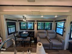 2022 Jayco North Point 310RLTS, $ 40,900