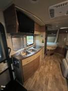 2016 Winnebago View 24J, $ 68,900