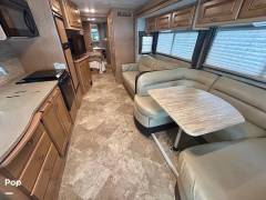 2015 Thor Motor Coach Windsport 34E, $ 42,000