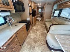 2015 Thor Motor Coach Windsport 34E, $ 42,000