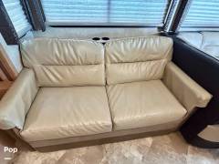 2015 Thor Motor Coach Windsport 34E, $ 42,000