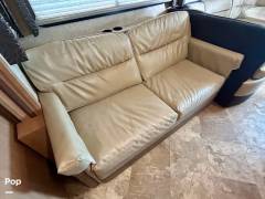 2015 Thor Motor Coach Windsport 34E, $ 42,000