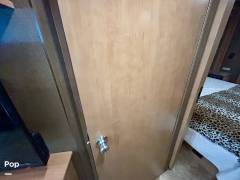 2015 Thor Motor Coach Windsport 34E, $ 42,000