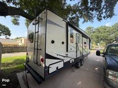 2019 Rockwood Signature 8297S, $ 24,900