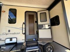 2019 Rockwood Signature 8297S, $ 24,900
