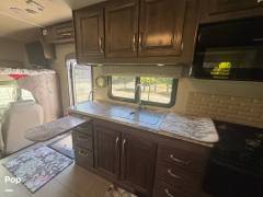 2019 Jayco Greyhawk 29MV, $ 75,000