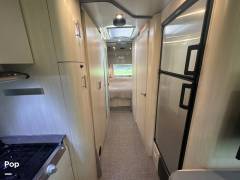 2021 Airstream Flying Cloud 30RB, $ 69,000