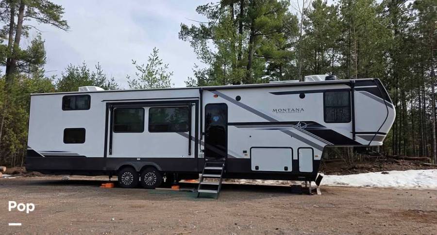 2024 Keystone Montana High Country 381TB, $ 83,400