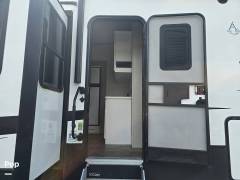 2022 Keystone Arcadia 3660RL, $ 36,000