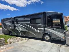 2011 Winnebago Tour 40CD, $ 100,000
