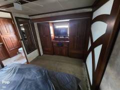 2011 Winnebago Tour 40CD, $ 100,000