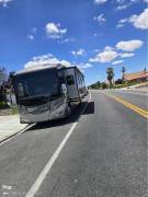 2011 Winnebago Tour 40CD, $ 100,000