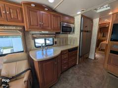 2009 Itasca Meridian 37H, $ 59,900