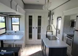 2022 Dutchmen Astoria PLATINUM 3603LFP, $ 52,800
