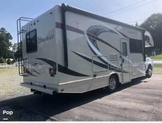 2018 Thor Motor Coach Chateau 26B, $ 55,000