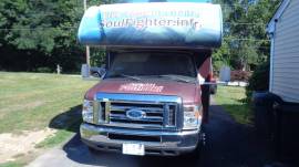 2018 Thor Motor Coach Chateau 26B, $ 55,000
