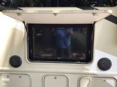 2016 Thor Motor Coach Quantum LF31, $ 39,900