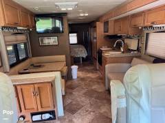 2015 Thor Motor Coach A.C.E. 29.3, $ 44,000