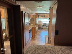 2015 Thor Motor Coach A.C.E. 29.3, $ 44,000