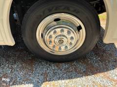 2015 Thor Motor Coach A.C.E. 29.3, $ 44,000