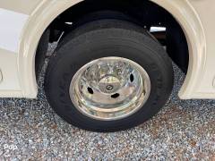 2015 Thor Motor Coach A.C.E. 29.3, $ 44,000