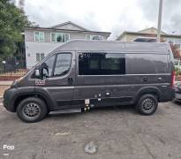 2022 Thor Motor Coach Rize 18M, $ 75,000