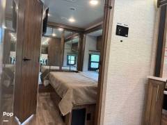 2024 Entegra Coach Esteem XL 32U, $ 167,000