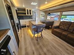 2025 Grand Surveyor 305RLBS, $ 44,950