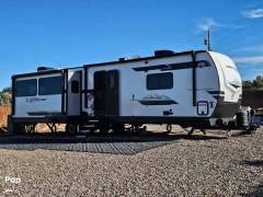 2025 Grand Surveyor 305RLBS, $ 44,950