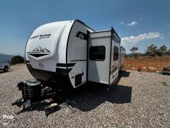 2025 Grand Surveyor 305RLBS, $ 44,950