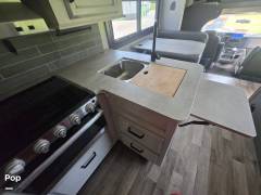 2022 Entegra Coach Odyssey 27U, $ 69,000