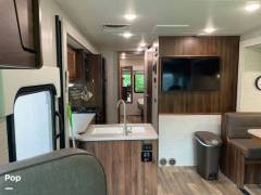 2020 Winnebago Intent 28Y, $ 69,900