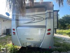 2018 Winnebago Cambria 30J, $ 64,800