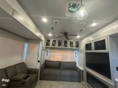 2022 Palomino Columbus C-SERIES 299RLC, $ 60,000