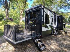 2021 Dutchmen Voltage 3845, $ 66,700