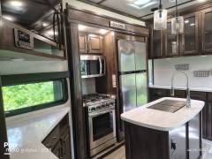 2021 Dutchmen Voltage 3845, $ 66,700