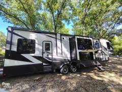 2021 Dutchmen Voltage 3845, $ 66,700
