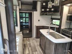 2021 Dutchmen Voltage 3845, $ 66,700