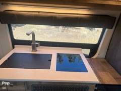 2020 Outside Vans Fusion 170 4x4, $ 169,000