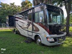2011 Fleetwood Bounder Classic 36R, $ 39,350
