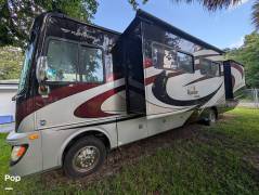 2011 Fleetwood Bounder Classic 36R, $ 39,350