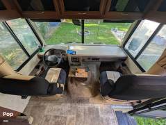 2011 Fleetwood Bounder Classic 36R, $ 39,350