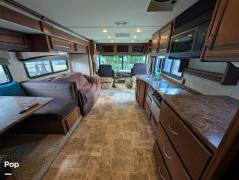 2011 Fleetwood Bounder Classic 36R, $ 39,350
